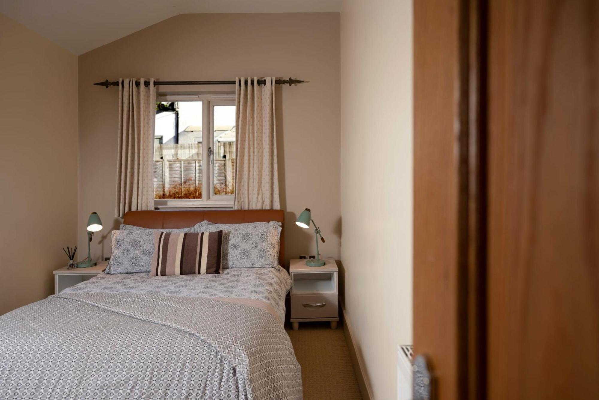 Lodge House - Windermere - Private Garden ภายนอก รูปภาพ