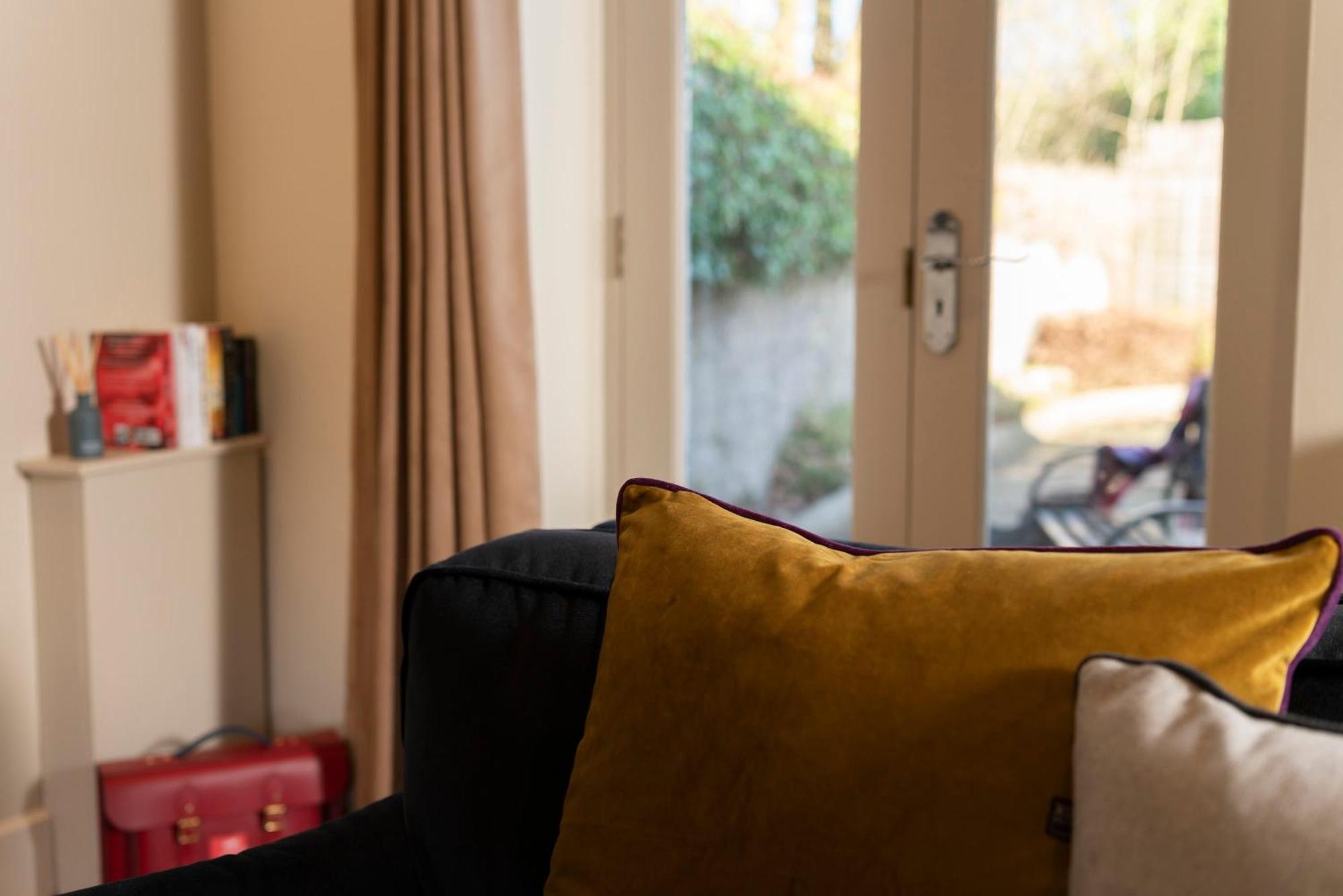 Lodge House - Windermere - Private Garden ภายนอก รูปภาพ