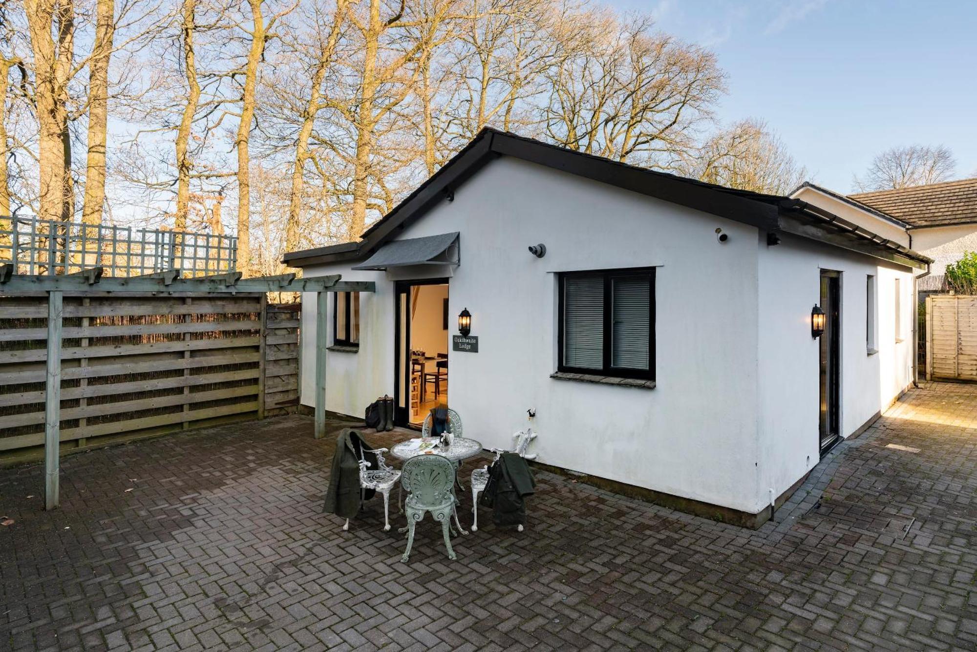 Lodge House - Windermere - Private Garden ภายนอก รูปภาพ